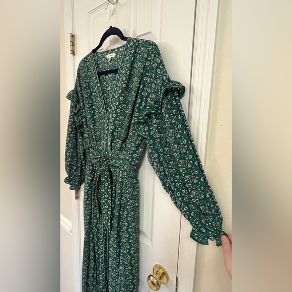 ‼️SOLD‼️NWOT Max Studio Long Sleeve Green Floral Midi Dress With Ruffle Details - Picture 9 of 9